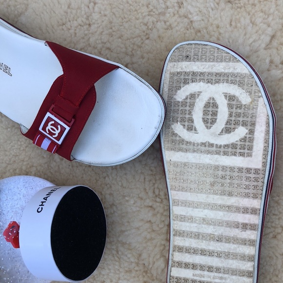 Chanel vintage red & white slide sandals - Picture 5 of 6
